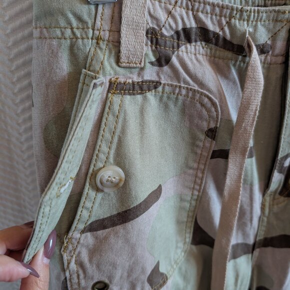 SMFK WildWorld Paratrooper Pants Desert Camo Cargo Utility Streetwear Size Small - Picture 4 of 15